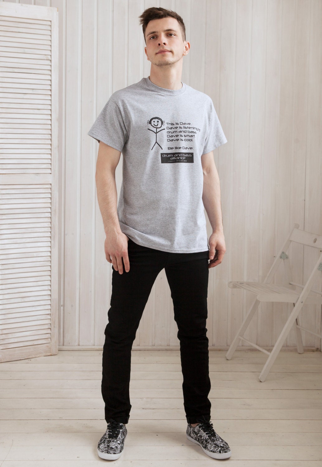 Be Like Dave T Shirt - Drum and Bass DNB Junglist Jungle Massive Synthesizer Bass Synth Music Producer Rave Mens Graphic Printed Tee Top