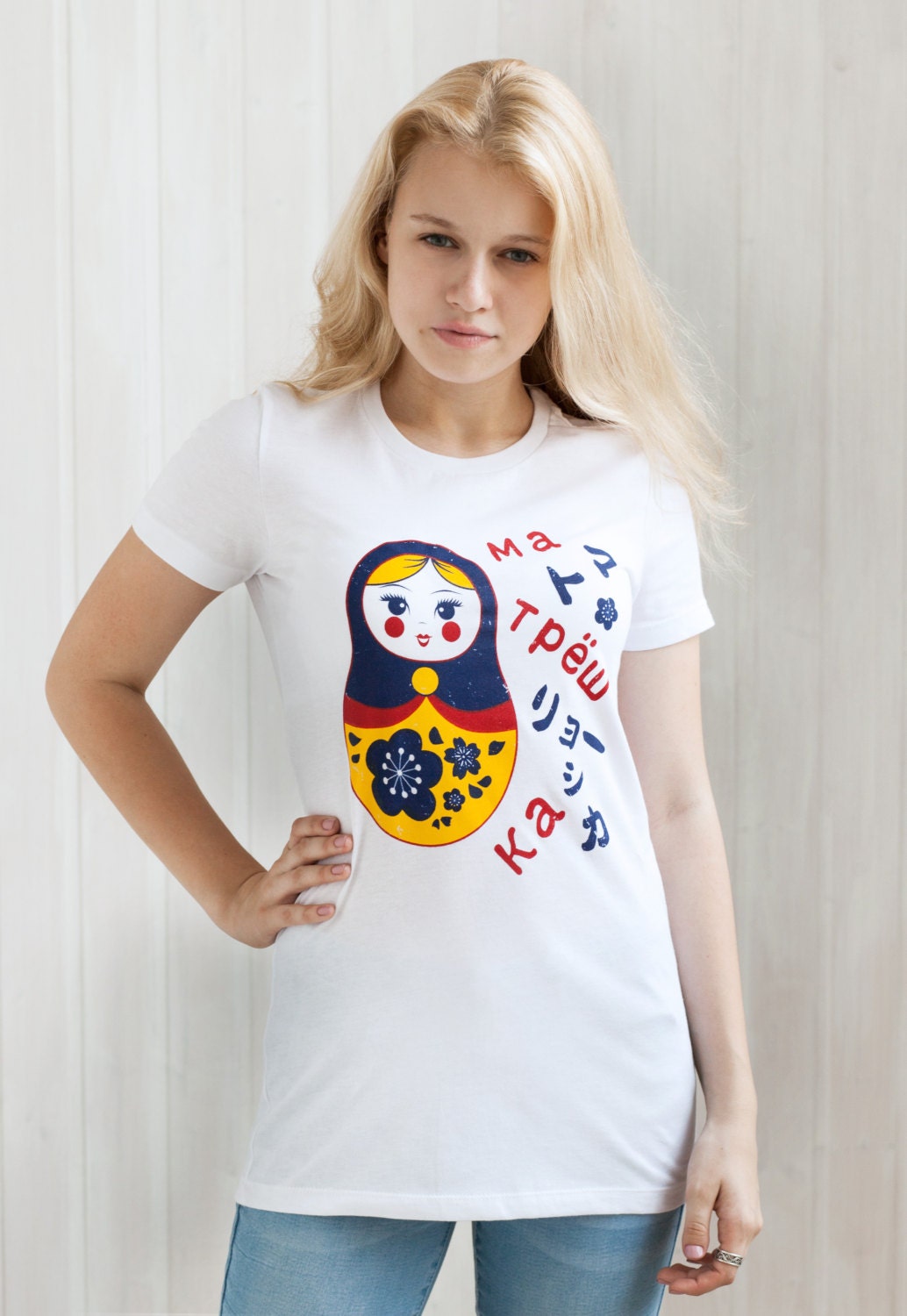 Japanese T Shirt Sakura Matryoshka Japan Kawaii Russian Doll Dolls Hiragana Kanji Cyrillic Fashion Cute Happy Yoga Printed Women's T-Shirt