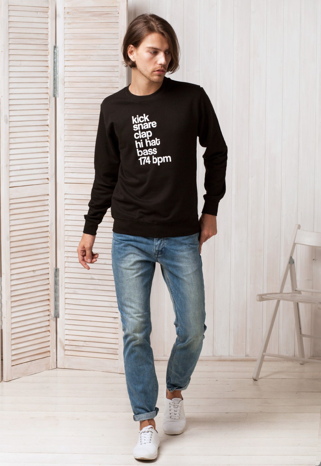 DJ Sweatshirt - Kick Snare 174 BPM - Synthesizer Synth Music Drum and Bass Producer Men's Women's Graphic Printed Jumper Long Sleeve Shirt