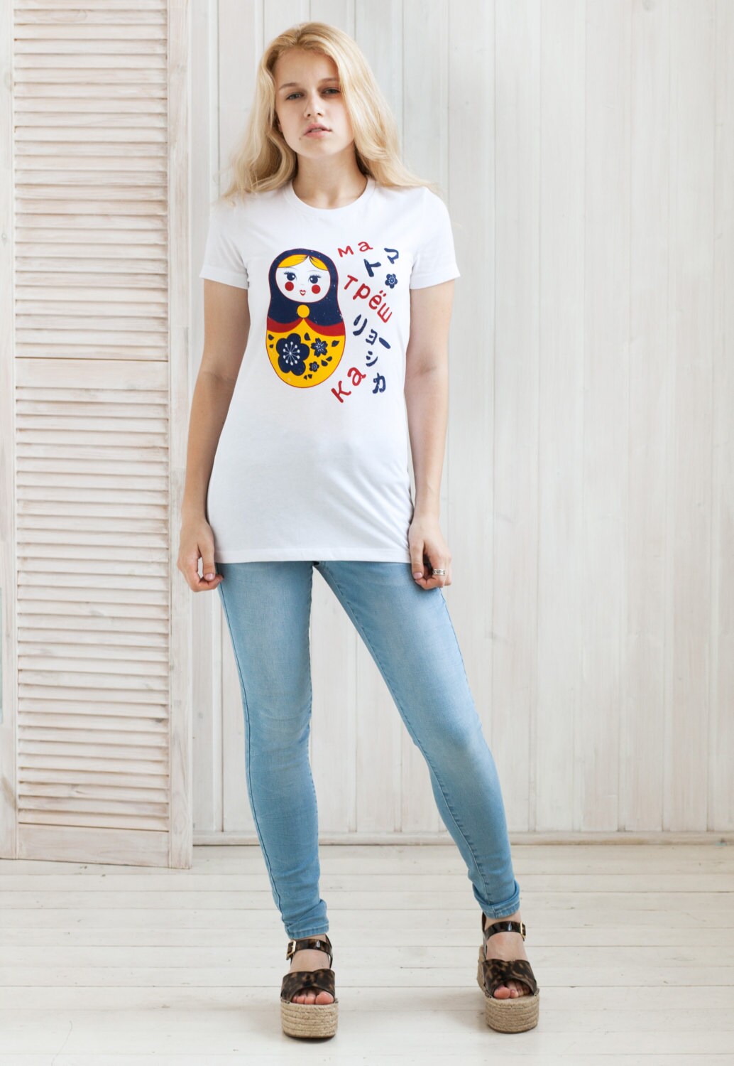 Japanese T Shirt Sakura Matryoshka Japan Kawaii Russian Doll Dolls Hiragana Kanji Cyrillic Fashion Cute Happy Yoga Printed Women's T-Shirt