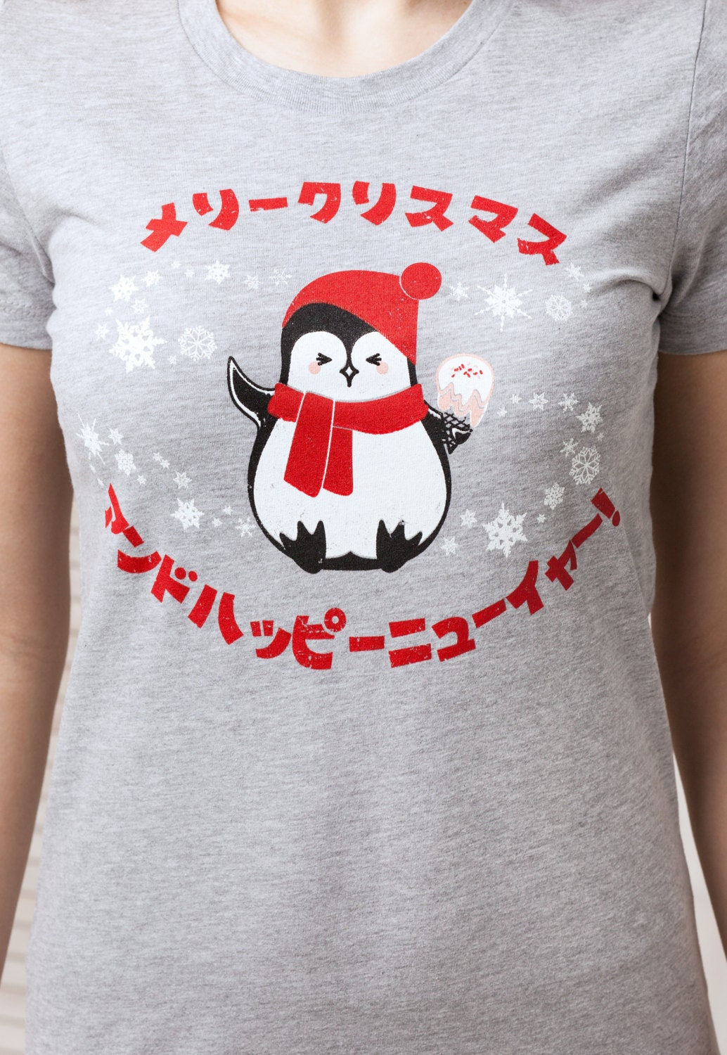 Japanese T Shirt Kawaii Christmas Penguin Japan Anime Manga Xmas Cute Aesthetic Funny Santa Ice Cream Cupcake Printed Girls Women's Tee