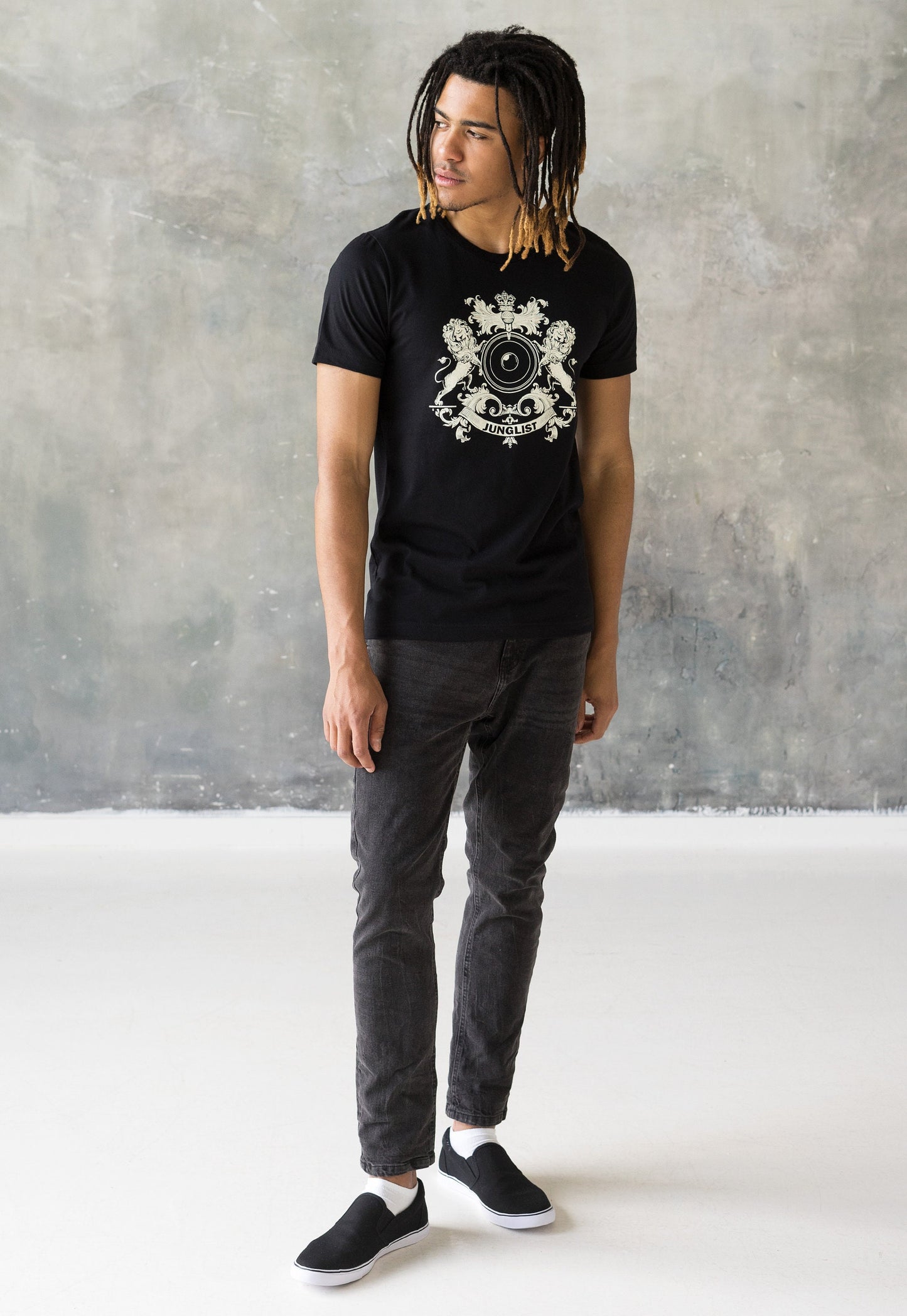 Junglist Coat Of Arms T Shirt - Jungle Massive Crest Lion Heraldry Drum and Bass DJ & Bass Synth Music Producer Festival Printed Tee Top
