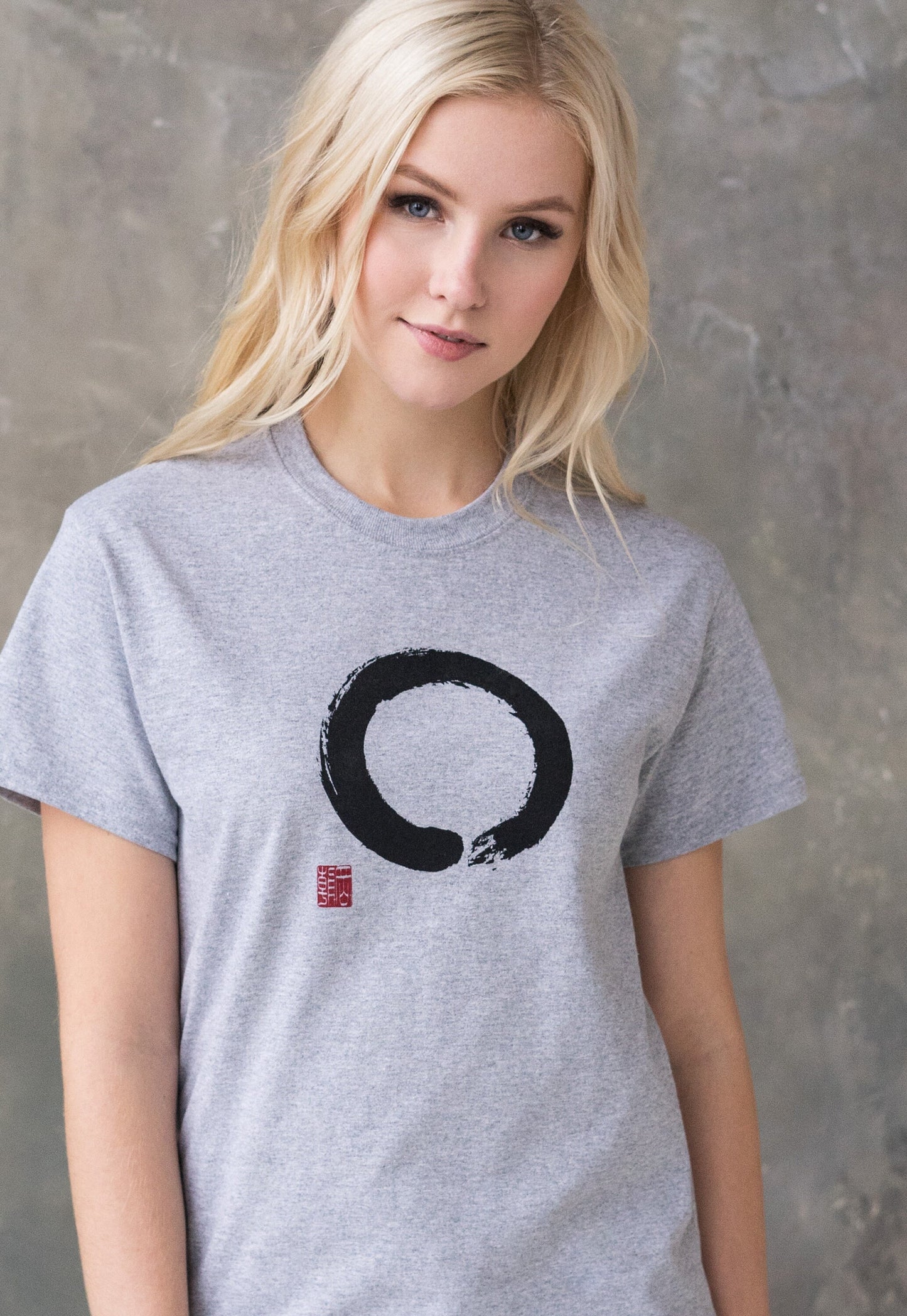 Japanese Calligraphy T Shirt - Enso Circle Japan Buddhism Buddhist Yoga Zen Inspirational Mindfulness Meditation Womens Mens Printed Tee