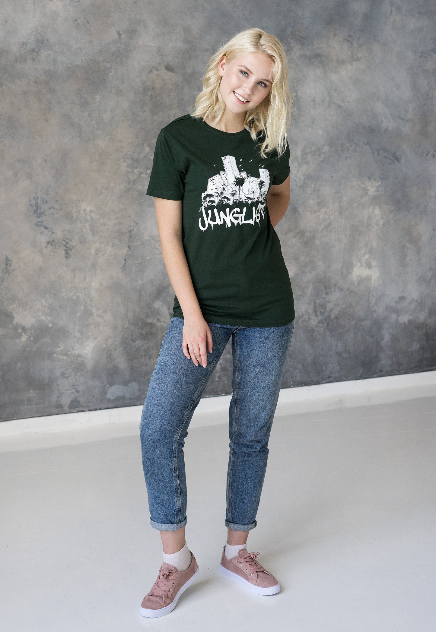 Junglist Sound System T Shirt - Jungle Massive Drum and Bass DJ & Synth Synthesizer Music Producer Festival Mens Womens Graphic Printed Tee