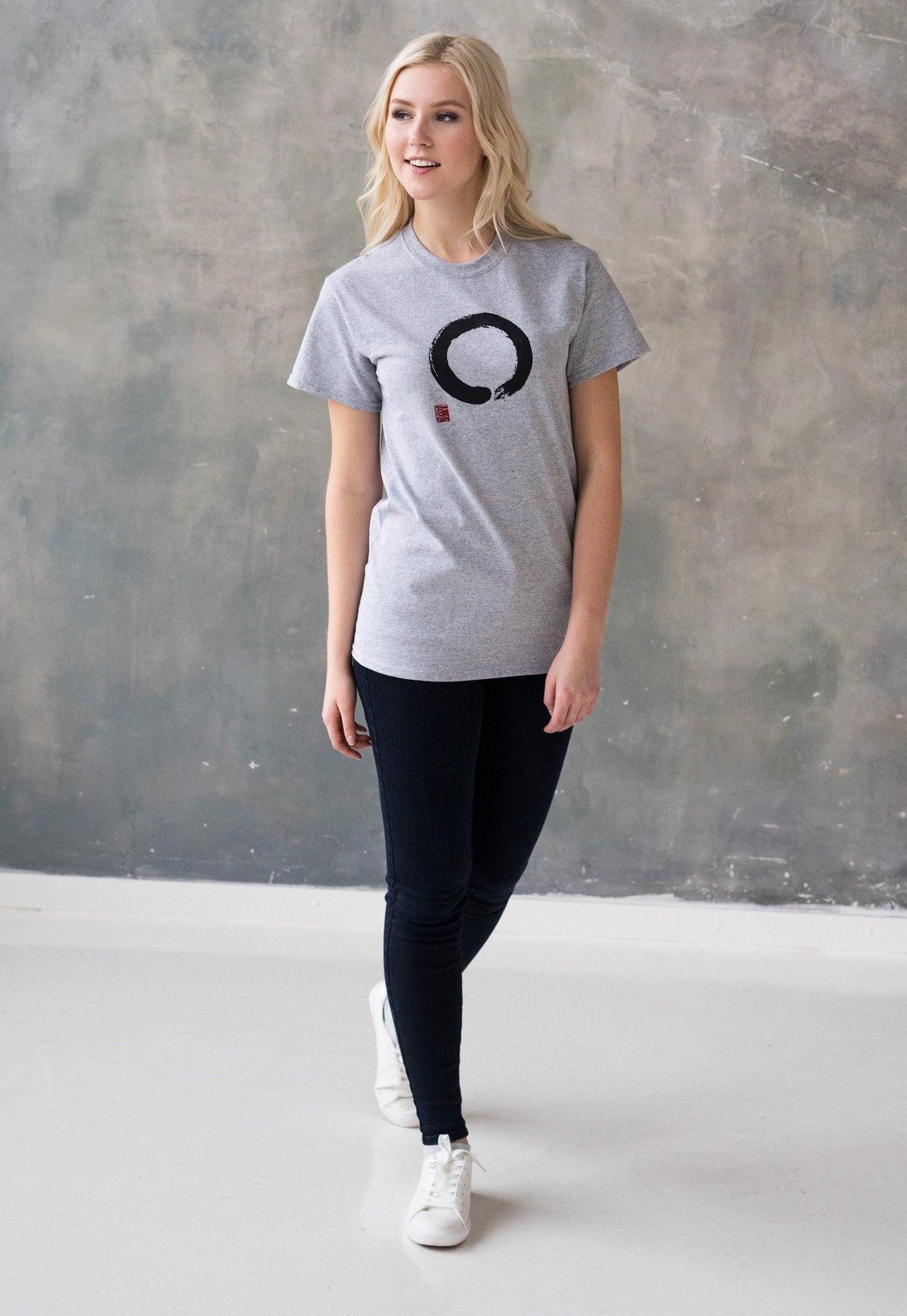 Japanese Calligraphy T Shirt - Enso Circle Japan Buddhism Buddhist Yoga Zen Inspirational Mindfulness Meditation Womens Mens Printed Tee