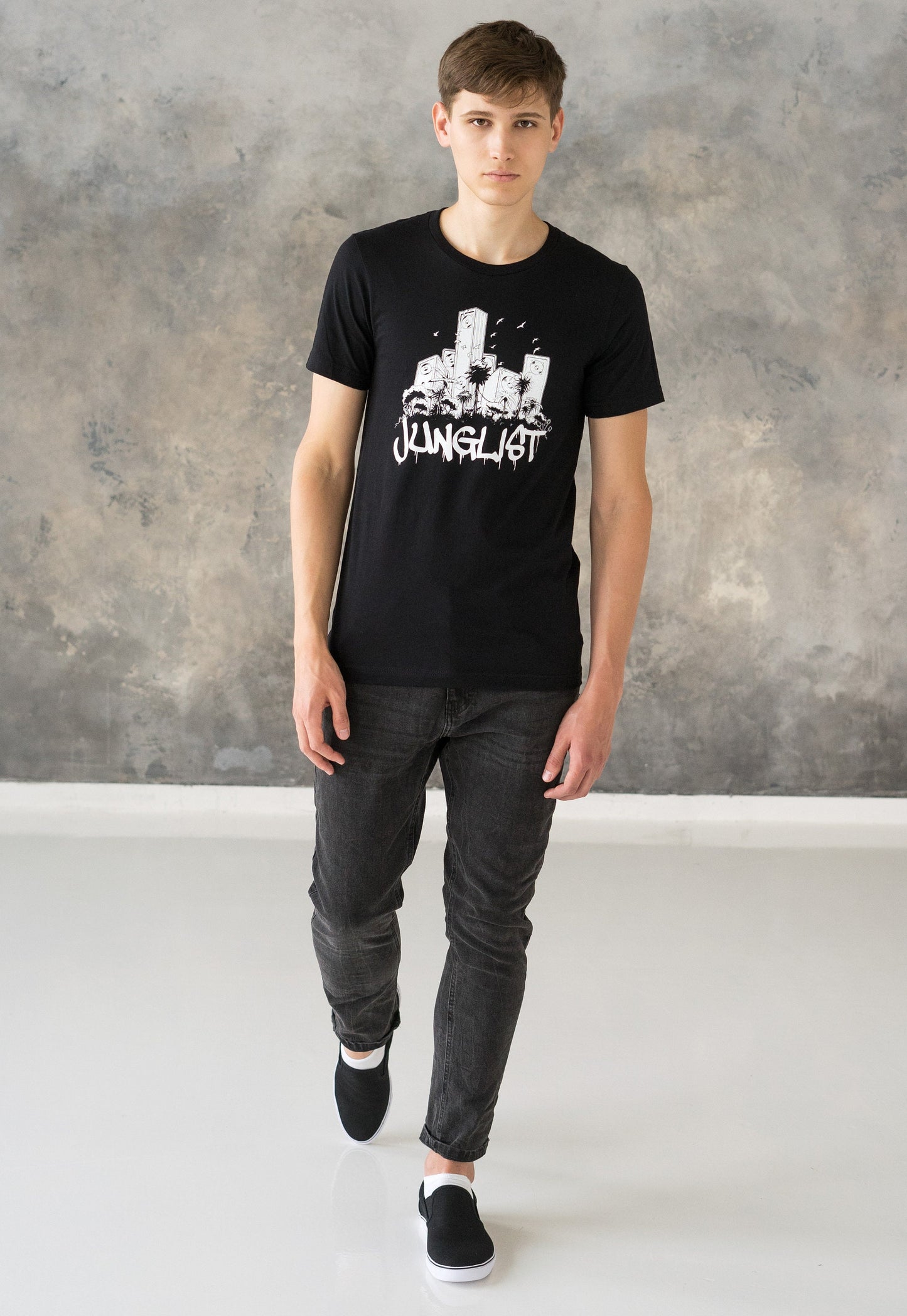 Junglist Sound System T Shirt Jungle Massive Drum and Bass DJ Synth Synthesizer Neurofunk Producer Dubstep Graphic Printed Tee Top