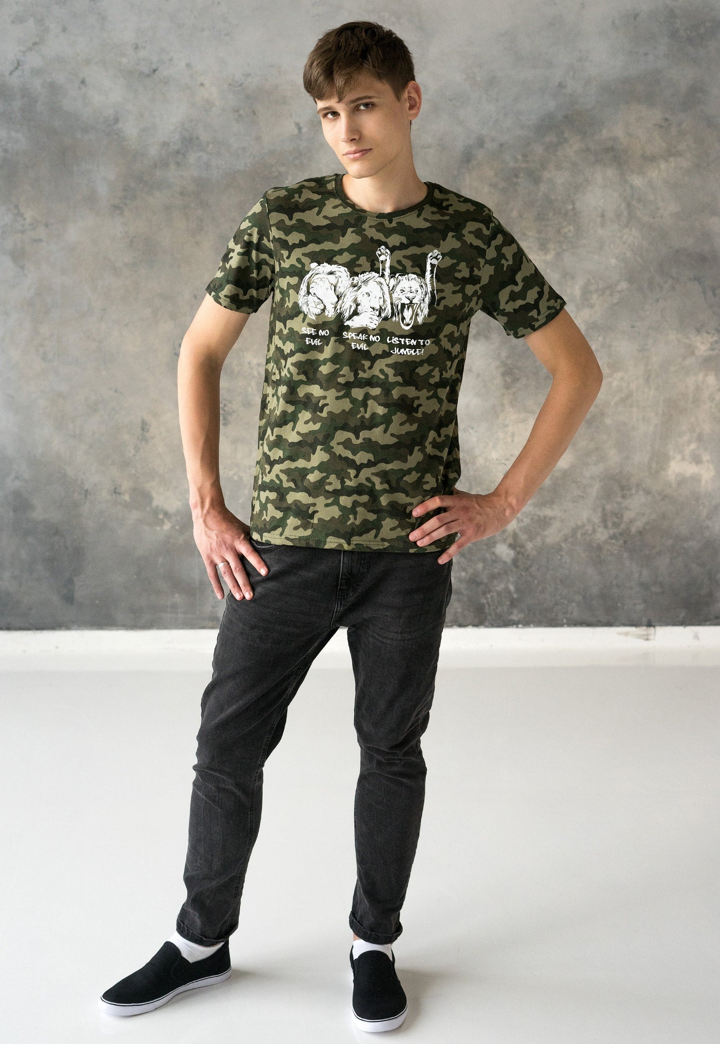 Junglist Lions T Shirt Jungle Massive Drum and Bass Female DJ & Synth Music Amen Slogan Camo Camouflage Women's Mens Graphic Printed Tee