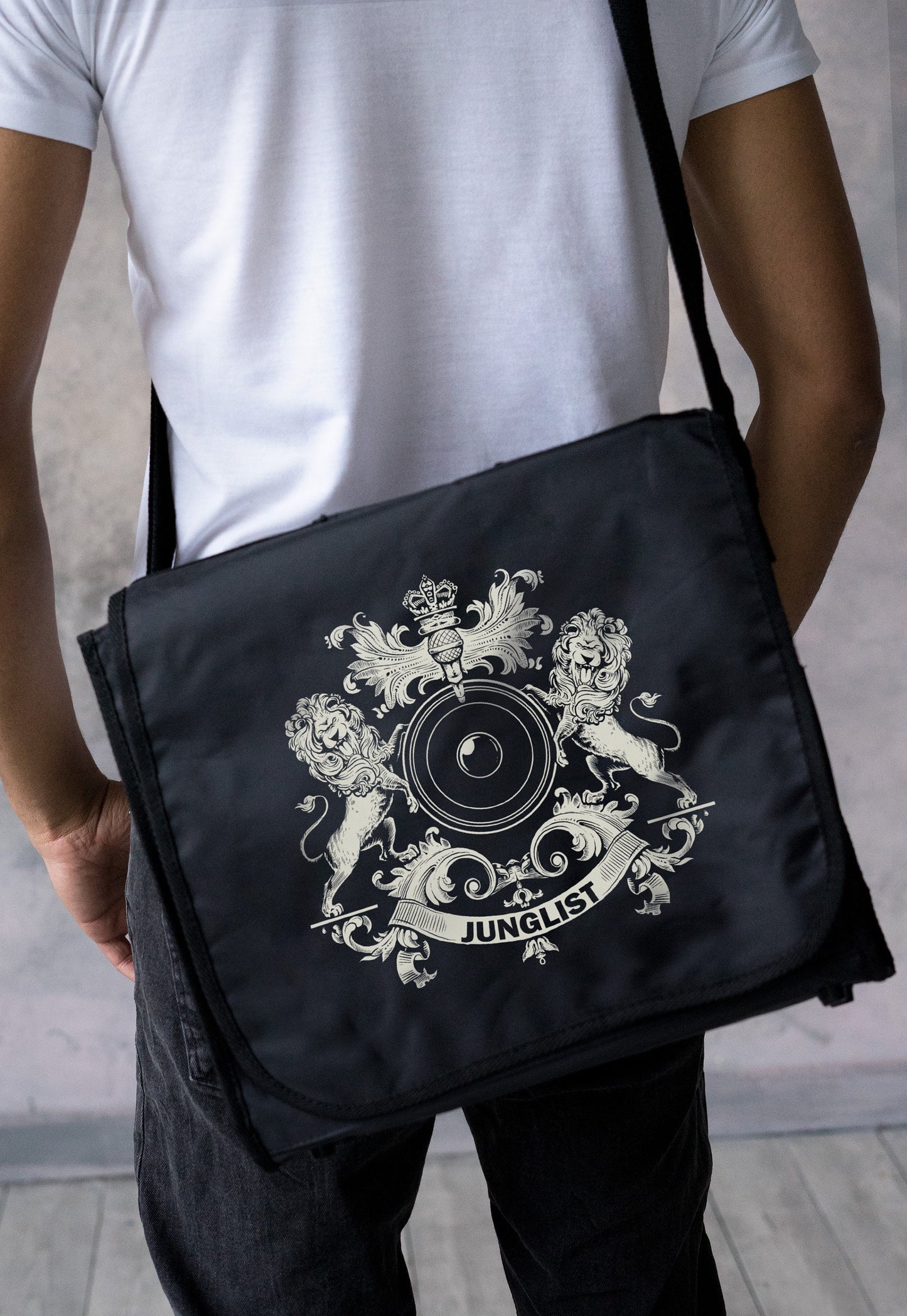 Junglist Record Bag Massive Drum and Bass & Neurofunk Coat of Arms Heraldry Lion LP Vinyl Amen Break DnB Rave Records Messenger Shoulder Bag
