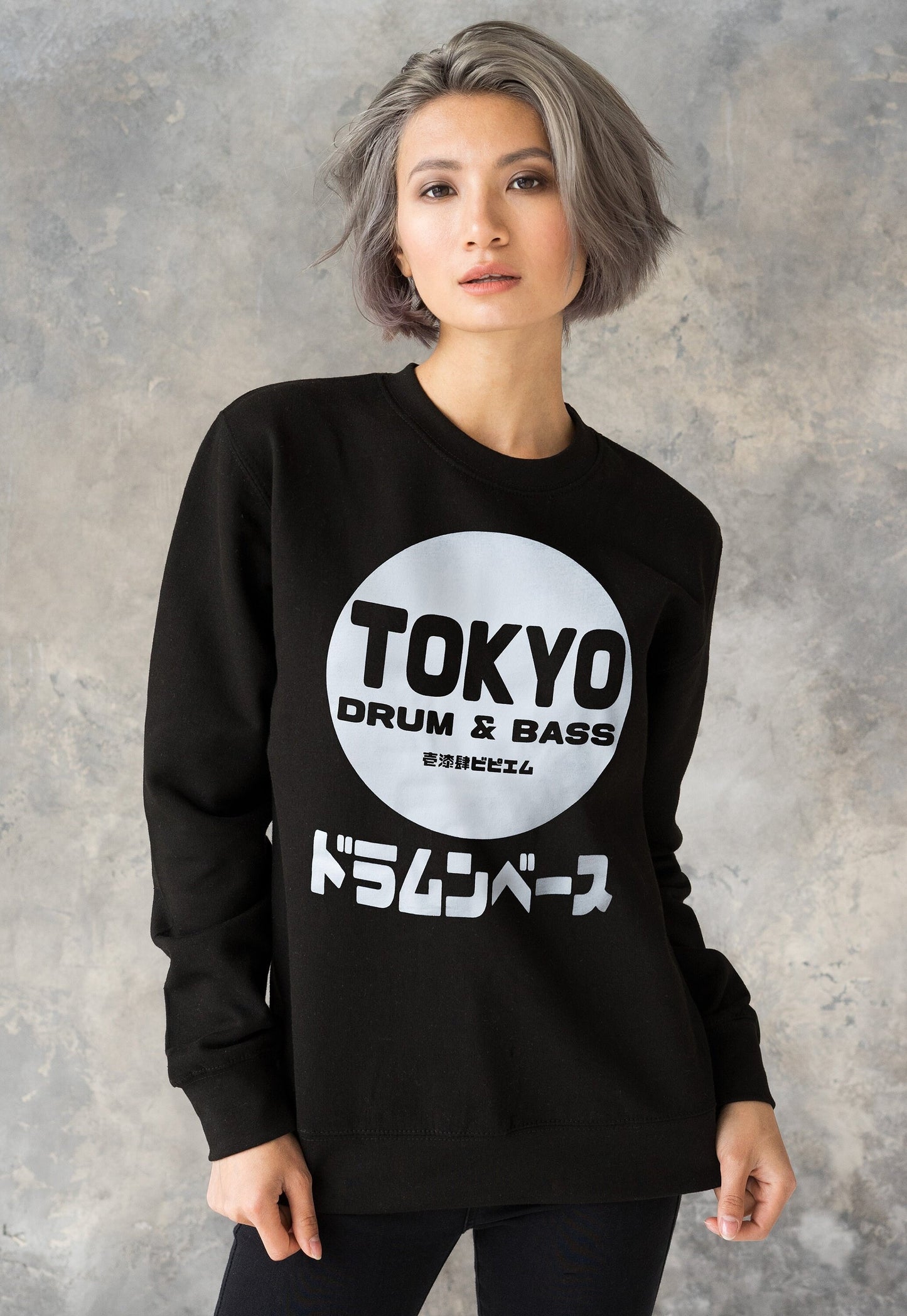 Tokyo Drum & Bass Sweatshirt Japanese Writing Japan 174 BPM Music Producer Kanji Junglist Womens Mens Printed Sweater Pullover Jumper Top