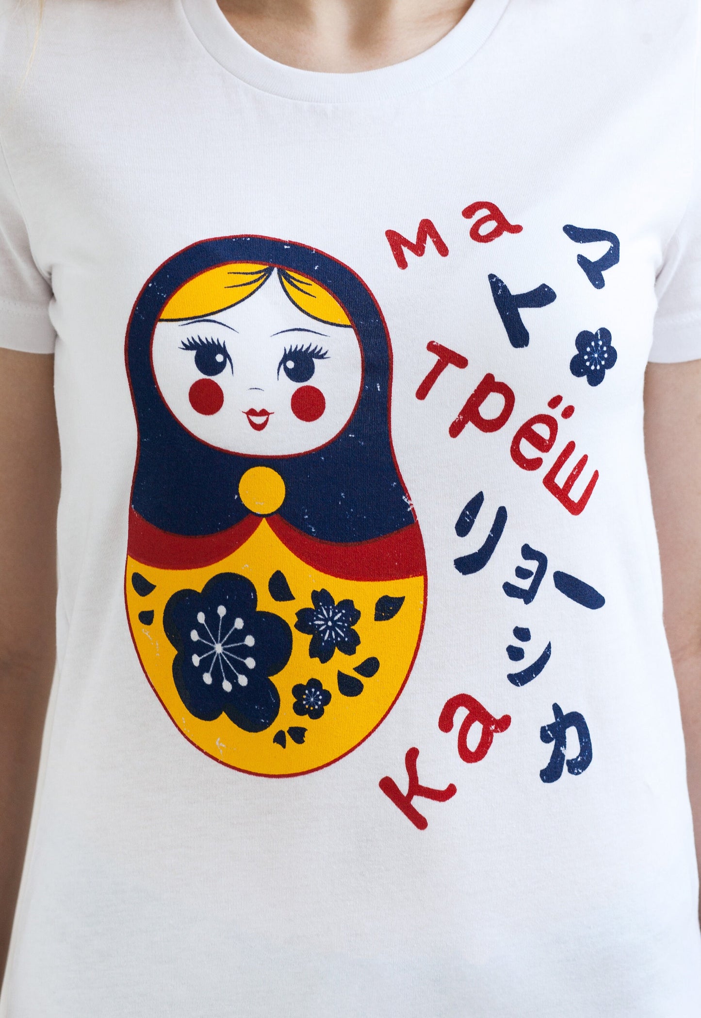 Japanese T Shirt Sakura Matryoshka Japan Kawaii Russian Doll Dolls Hiragana Kanji Cyrillic Fashion Cute Happy Yoga Printed Women's T-Shirt