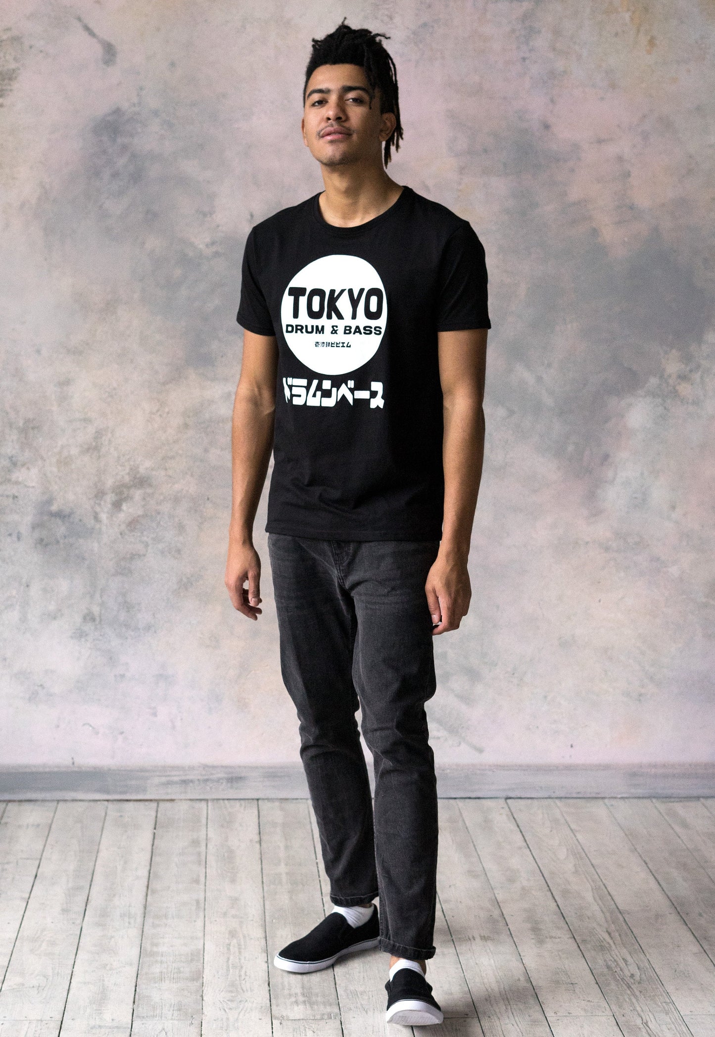 Tokyo Drum & Bass T Shirt Japanese Writing 174 BPM Junglist Synthesizer Synth Hiragana Kanji Graphic Printed Men's Women's Black Tee Top