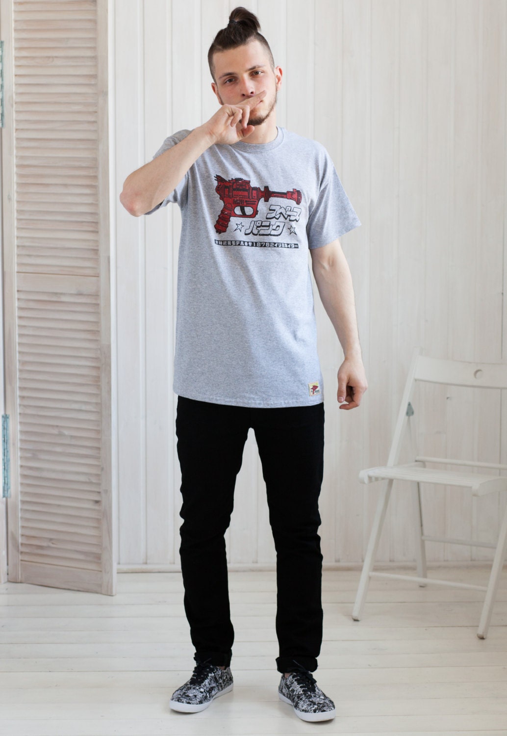 Japanese Ray Gun T Shirt Blaster Phaser Zap Laser Japan Tokyo Sci Fi Space Cowboy Retro Kawaii Anime Manga Cosplay Mens Womens Printed Tee