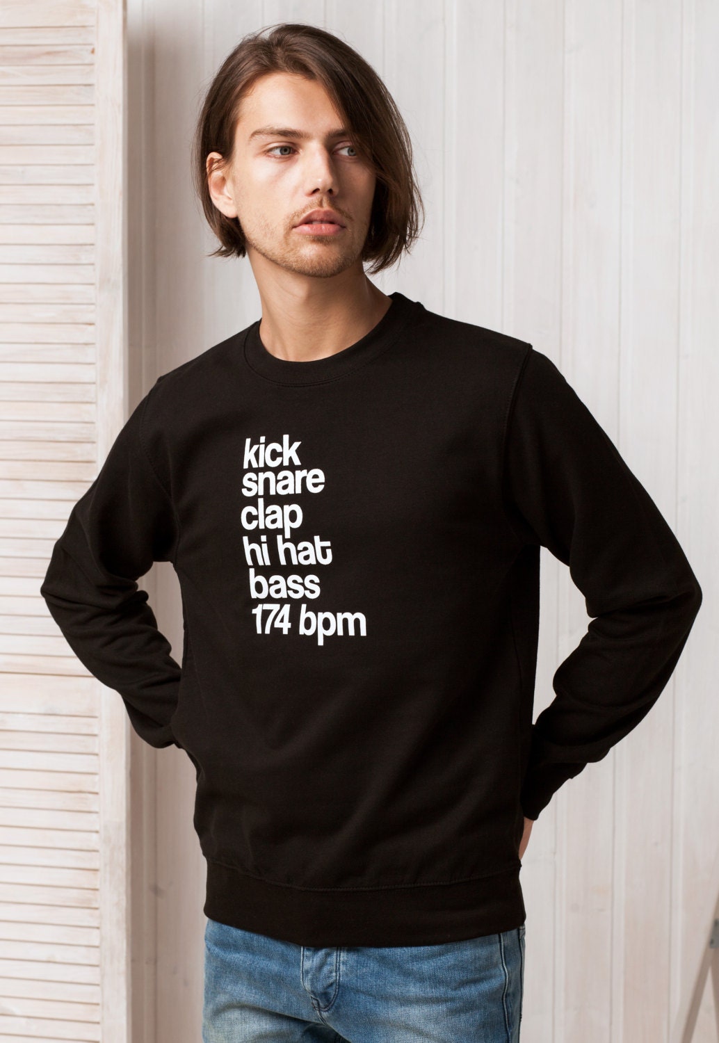 DJ Sweatshirt - Kick Snare 174 BPM - Synthesizer Synth Music Drum and Bass Producer Men's Women's Graphic Printed Jumper Long Sleeve Shirt