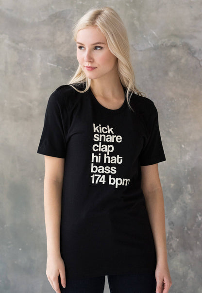 DJ T Shirt - Kick Snare 174 BPM Synthesizer Drum and Bass Synth Music Jungle DnB Junglist Producer Mens Womens Graphic Printed Tee T-Shirt
