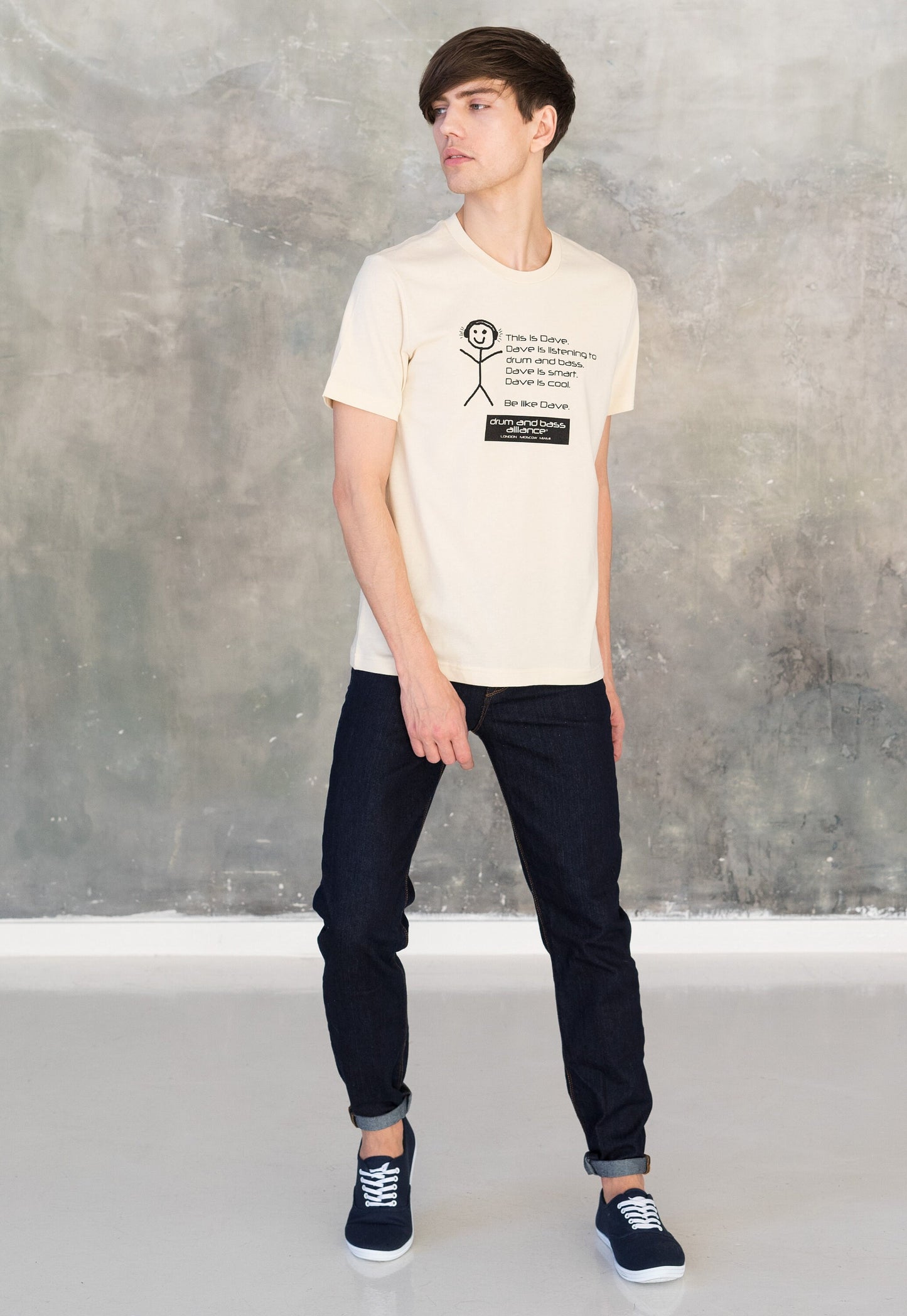 Drum and Bass T Shirt - Be Like Dave Drum & n Bass Alliance UK Garage Music Producer Slogan Junglist Neurofunk Mens Graphic Printed Tee Top