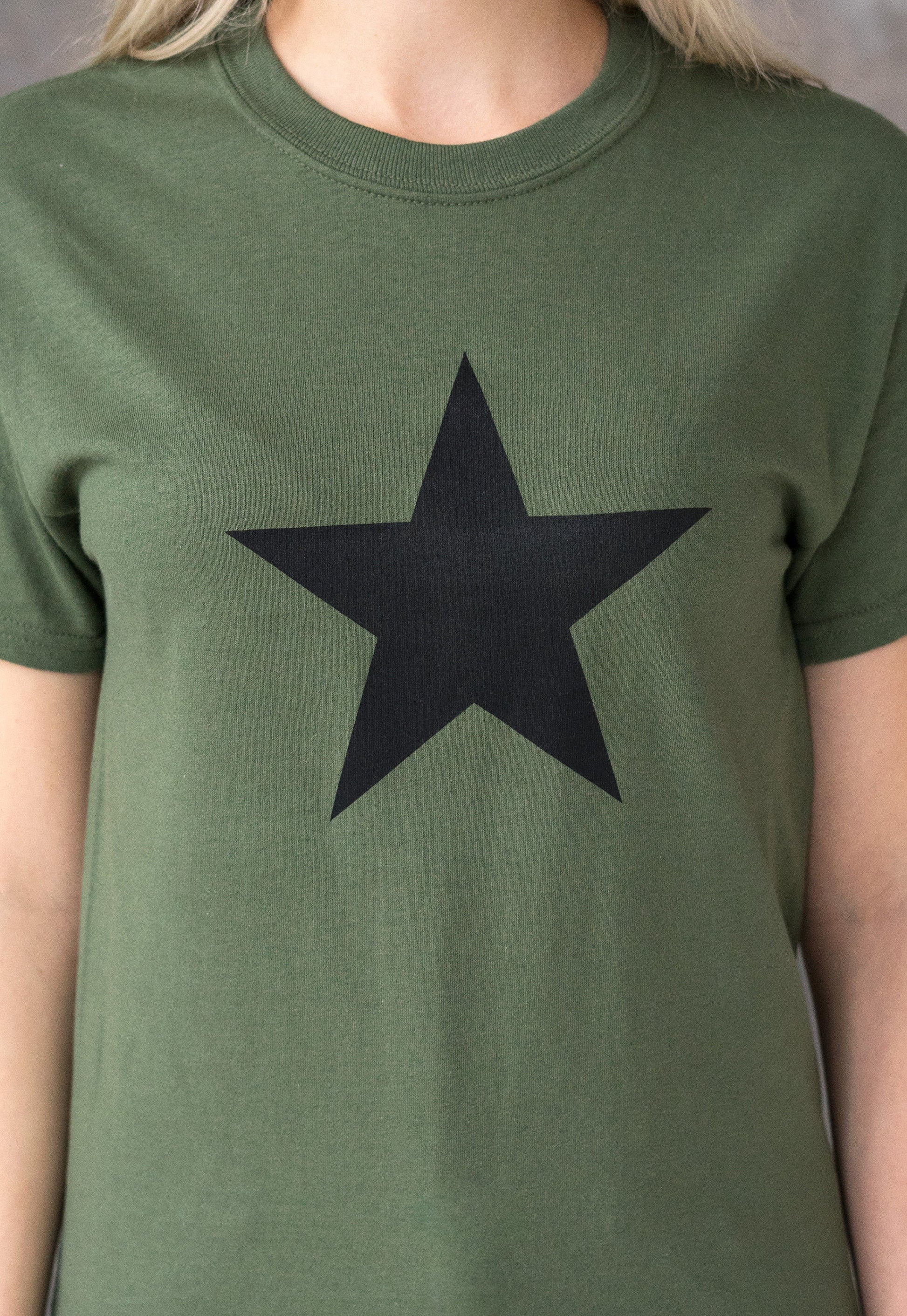 Black Star T Shirt Minimalist Abstract Geometric Streetwear Fashion Retro Graphic Urban Design Mens Womens Graphic Printed Khaki Cotton Tee