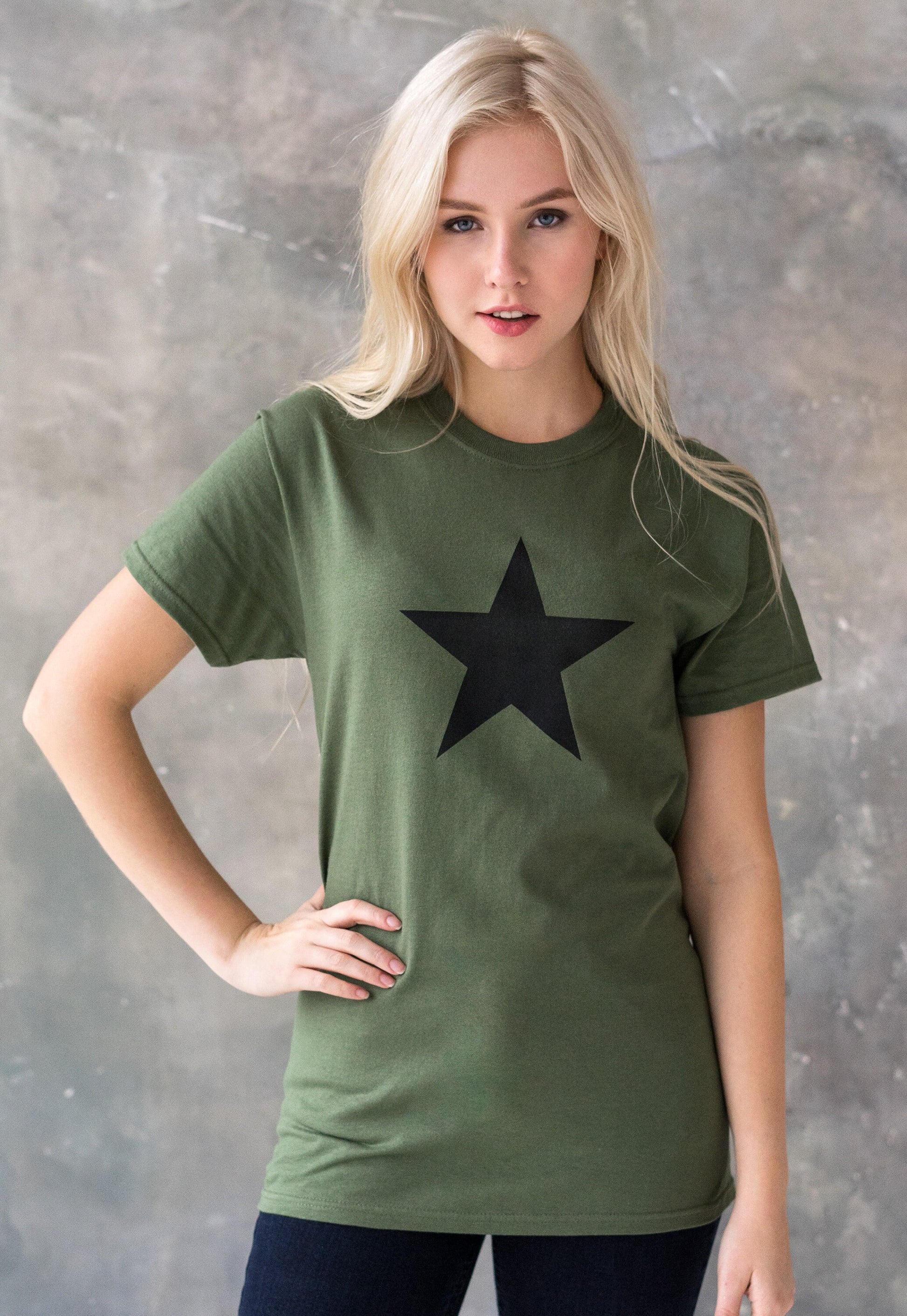 Black Star T Shirt Minimalist Abstract Geometric Streetwear Fashion Retro Graphic Urban Design Mens Womens Graphic Printed Khaki Cotton Tee