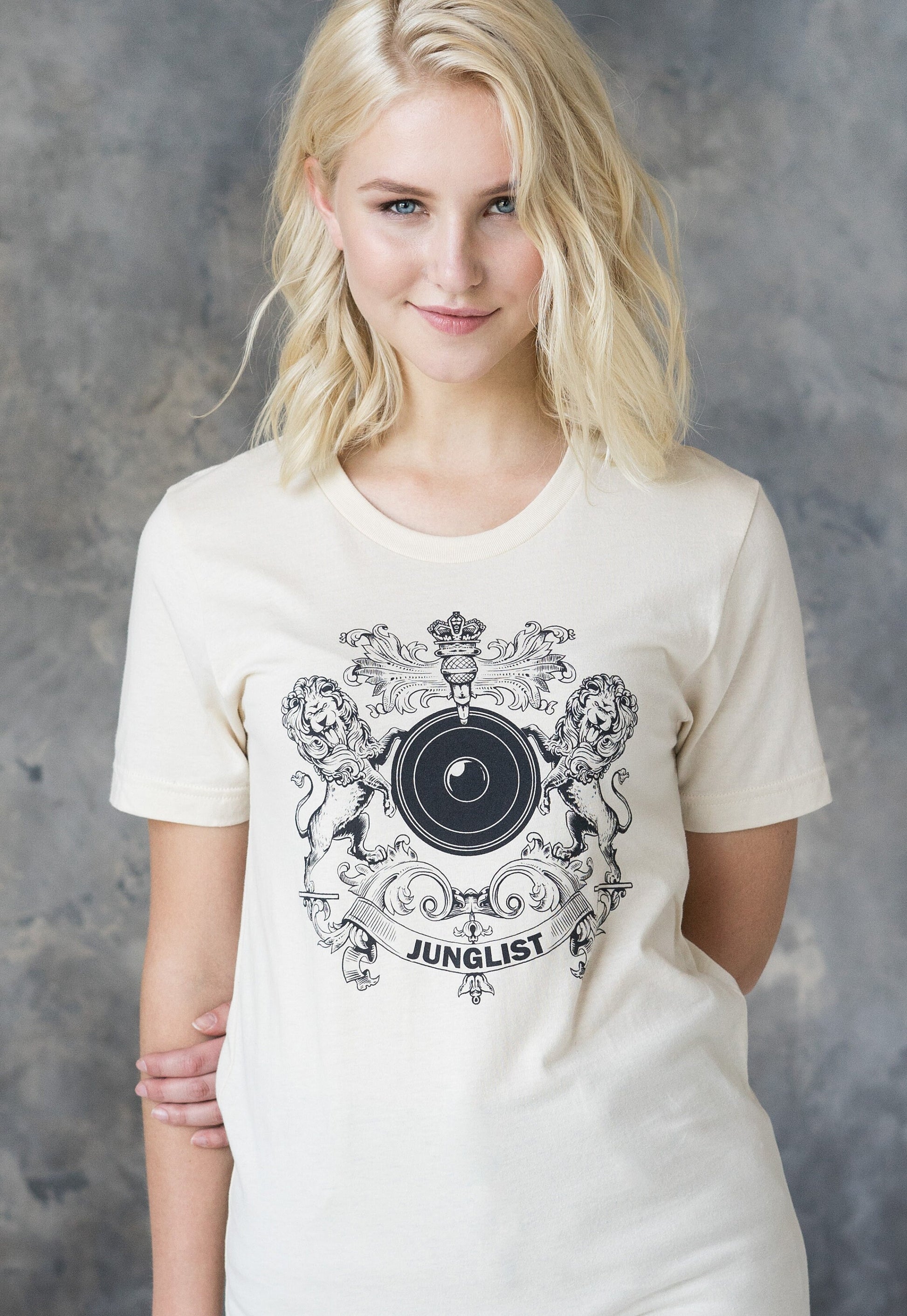 Junglist Coat Of Arms T Shirt - Jungle Massive Crest Lion Heraldry Drum and Bass DJ & Bass Synth Music Womens Festival Printed Tee Top