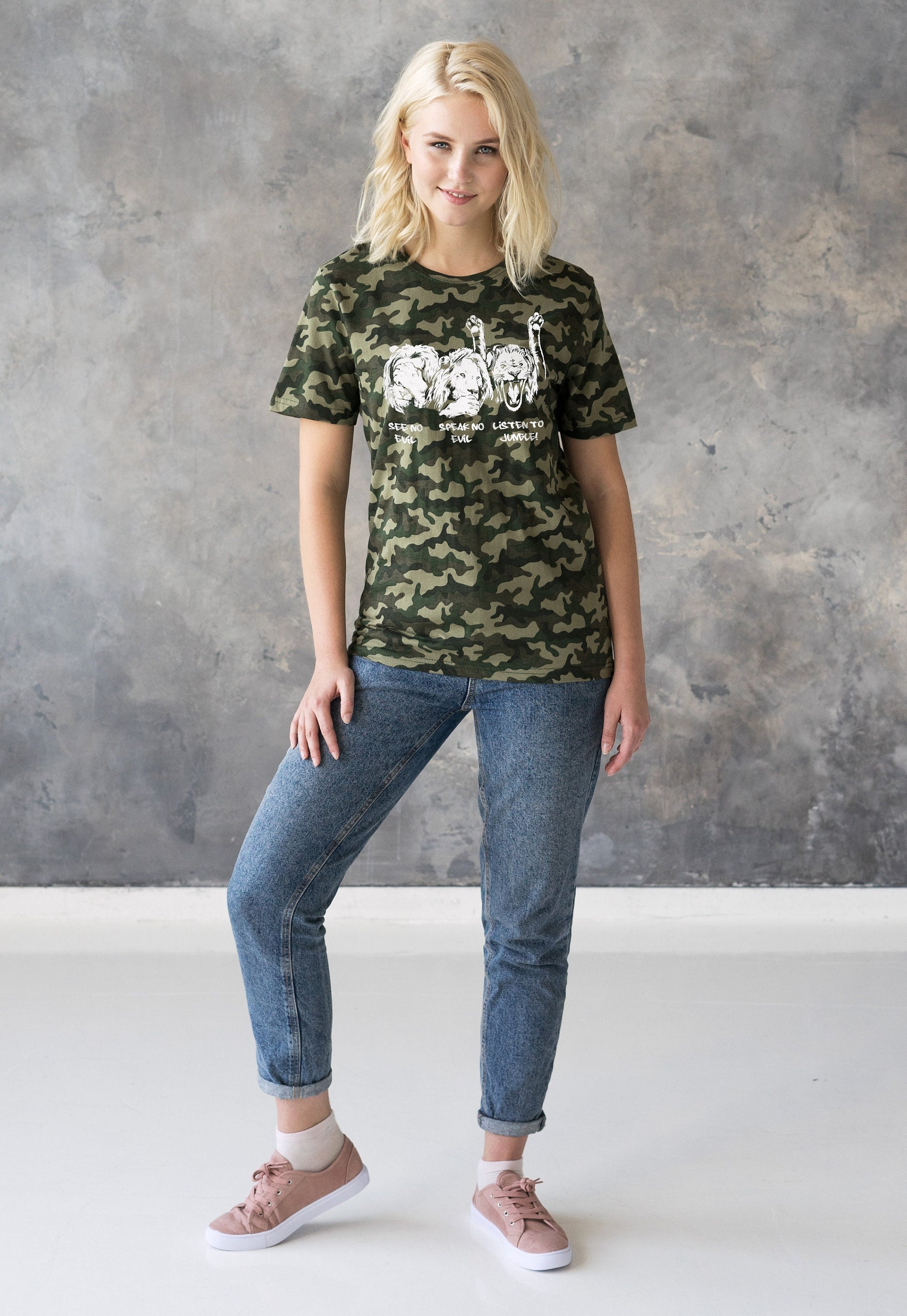 Junglist Lions T Shirt Jungle Massive Drum and Bass Female DJ & Synth Music Amen Slogan Camo Camouflage Women's Mens Graphic Printed Tee