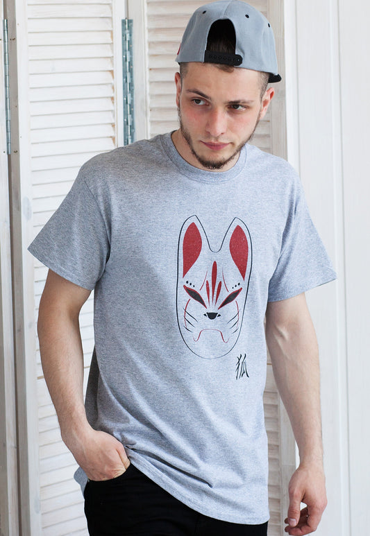Japanese T Shirt – Kitsune Fox Mask Inari Japan Anime Manga Tokyo Harajuku Fashion Kawaii Cosplay Comicon Kanji Calligraphy Printed Tee Top