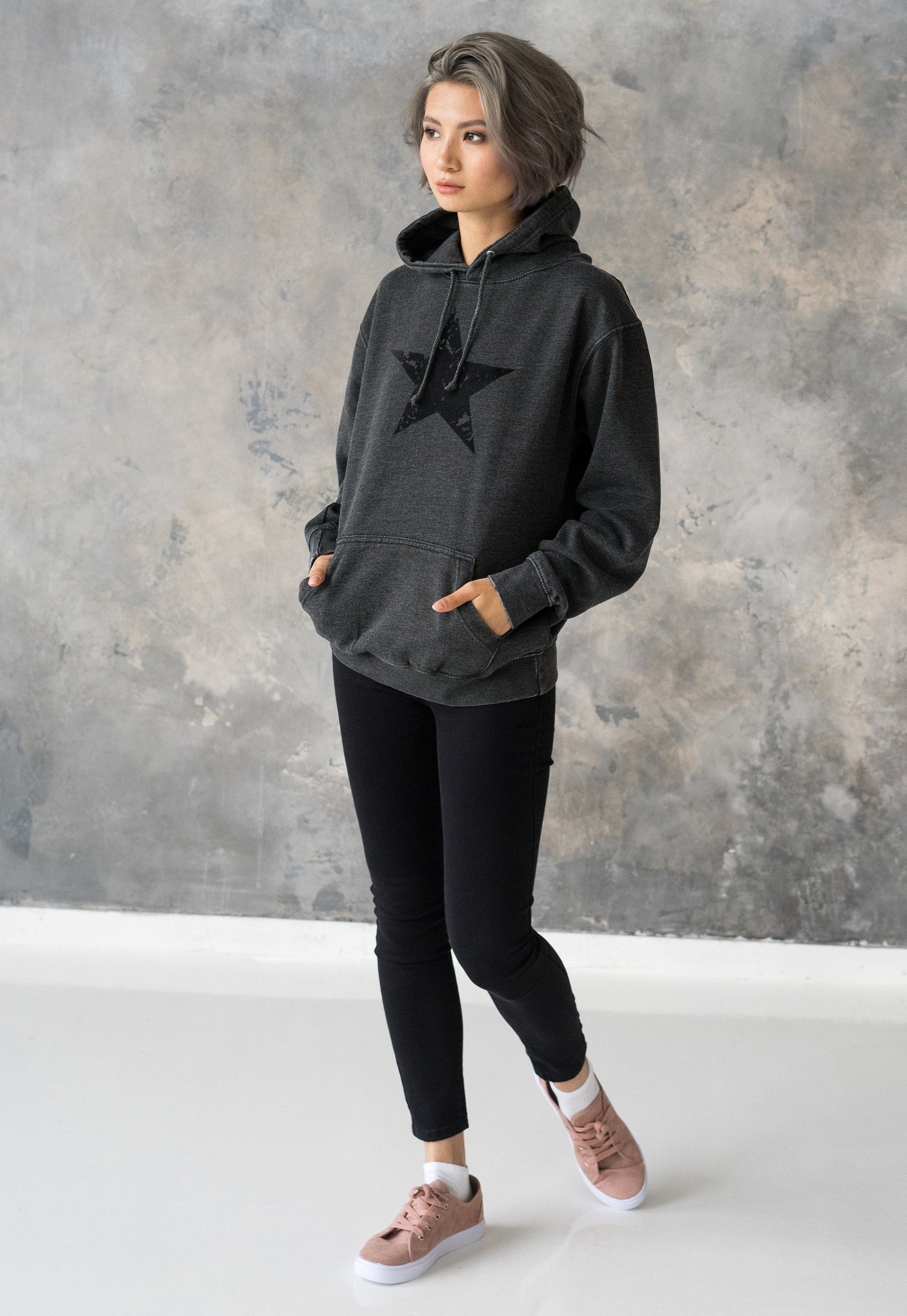 Black Distressed Star Hoodie Minimalist Abstract Geometric Streetwear Retro Graphic Design Womens Mens Sweatshirt Washed Brushed Hooded Top