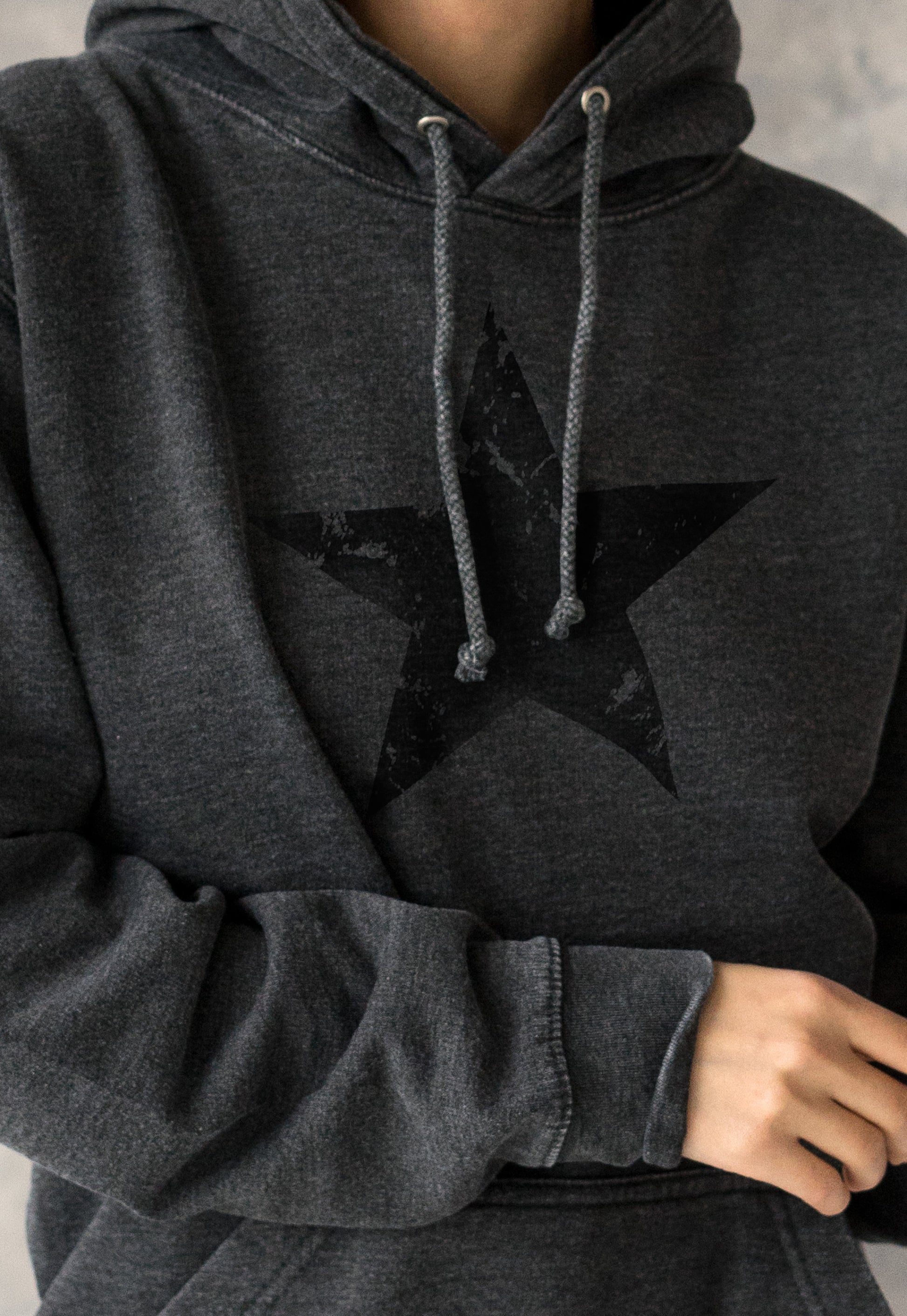 Black Distressed Star Hoodie Minimalist Abstract Geometric Streetwear Retro Graphic Design Womens Mens Sweatshirt Washed Brushed Hooded Top