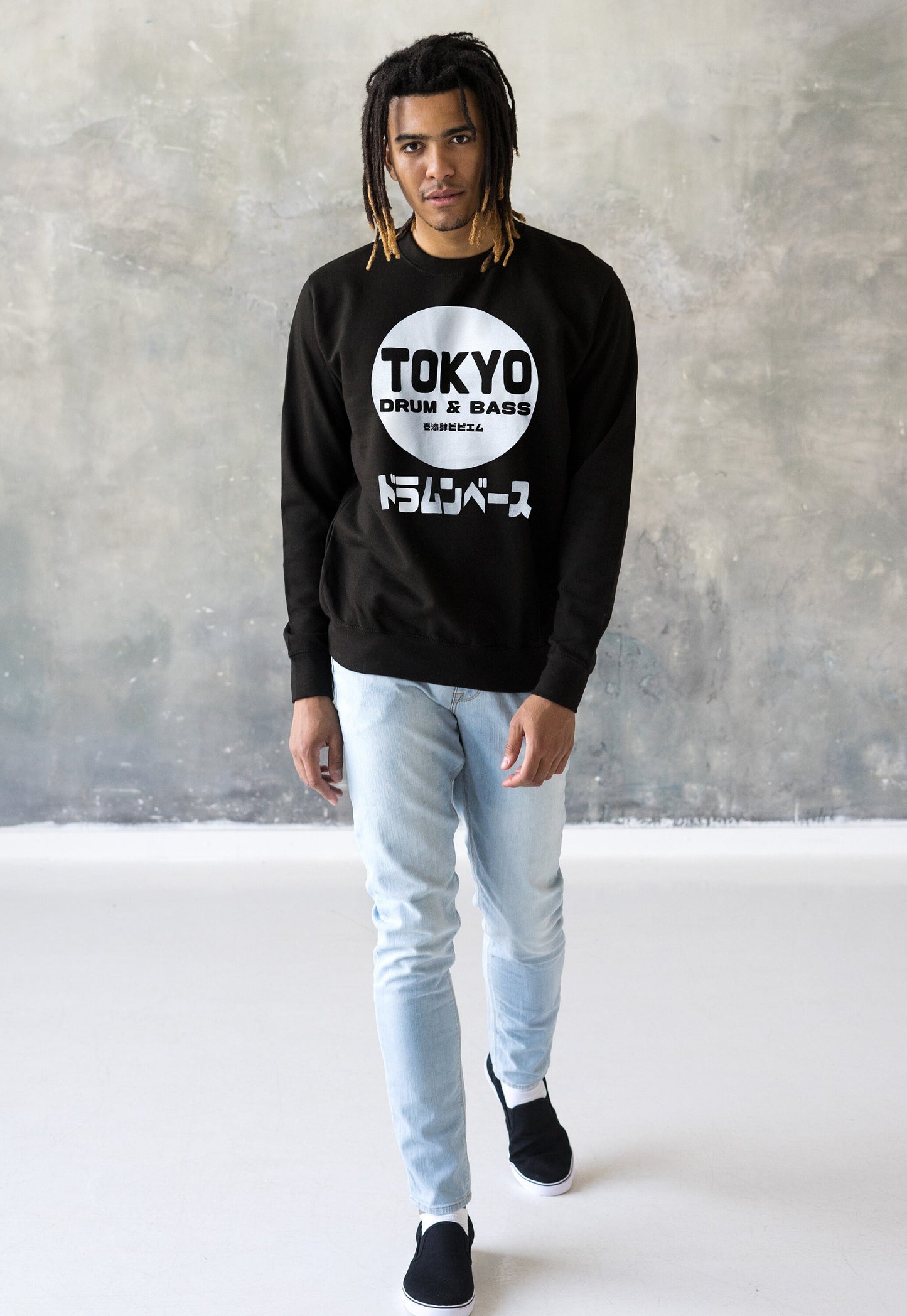 Tokyo Drum & Bass Sweatshirt Japanese Writing Japan 174 BPM Music Producer Kanji Junglist Womens Mens Printed Sweater Pullover Jumper Top