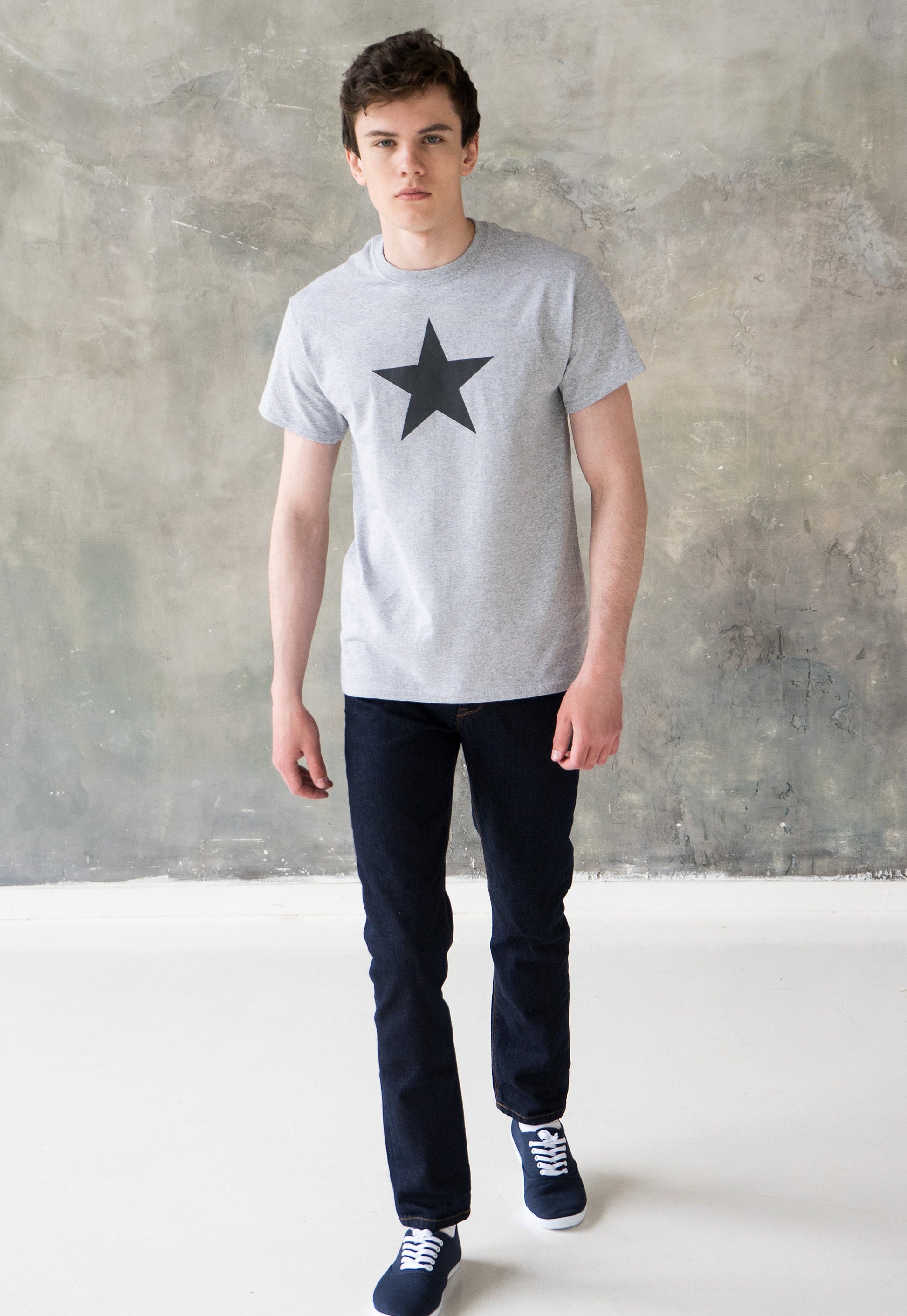 Black Star T Shirt Abstract Geometric Retro Skater Cute Vintage Style Minimalist Graphic Design Fashion Streetwear Printed Women's Men's Tee