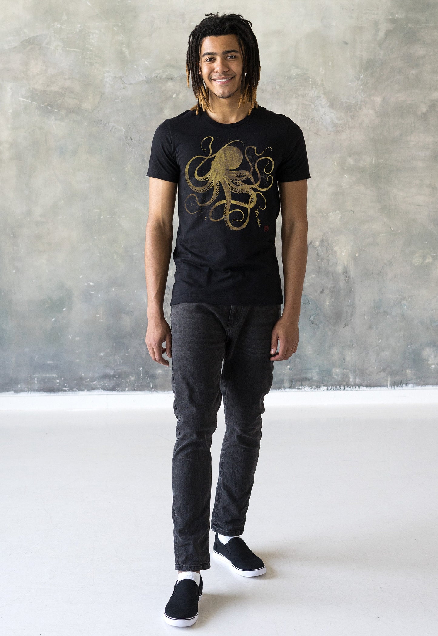 Octopus Japanese Calligraphy T Shirt Gyotaku Traditional Ukiyo-e Japan Anime Manga Gold Print Martial Arts Kawaii Womens Mens Printed Tee