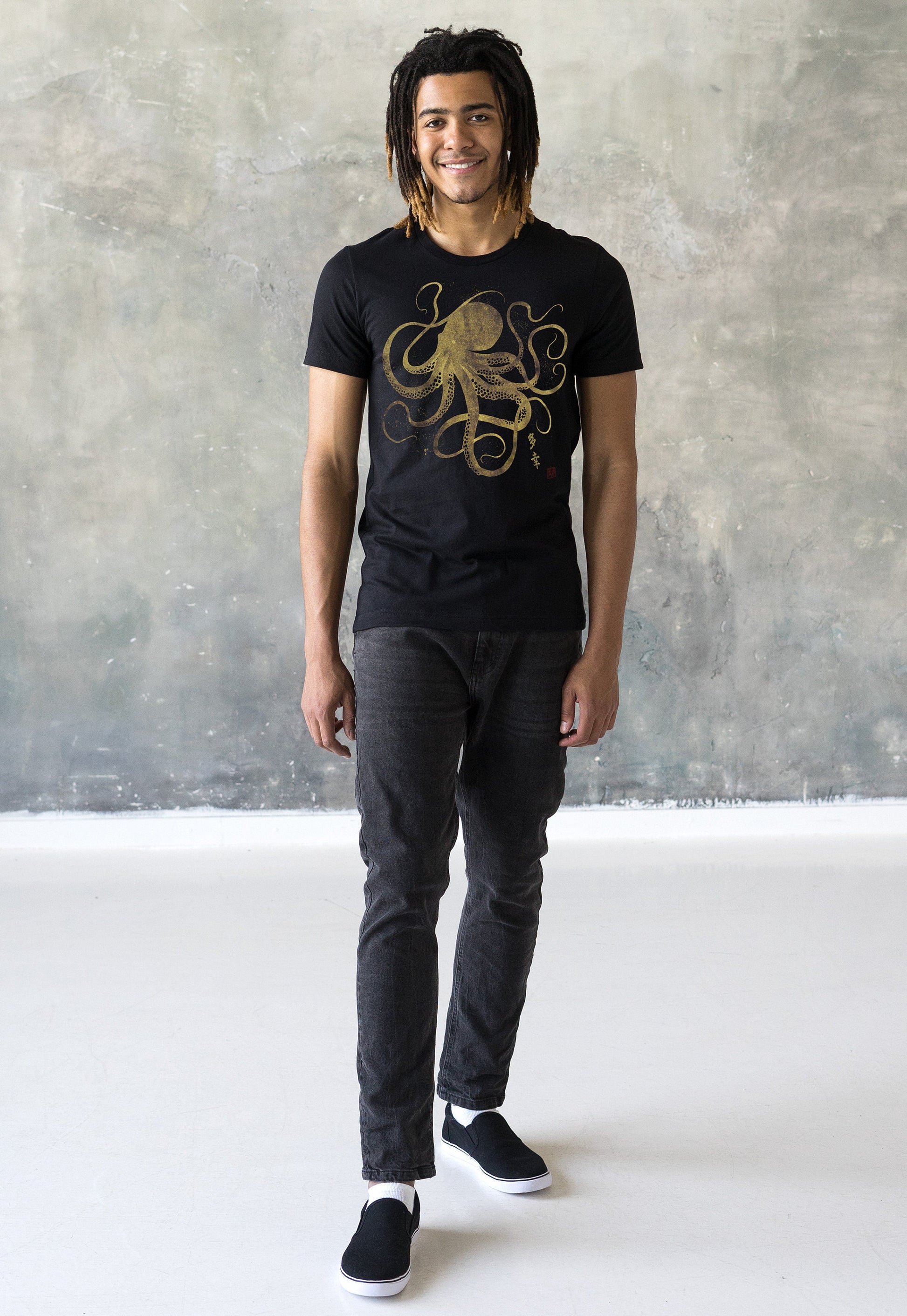 Octopus Japanese Calligraphy T Shirt Gyotaku Traditional Ukiyo-e Japan Anime Manga Gold Print Martial Arts Kawaii Womens Mens Printed Tee
