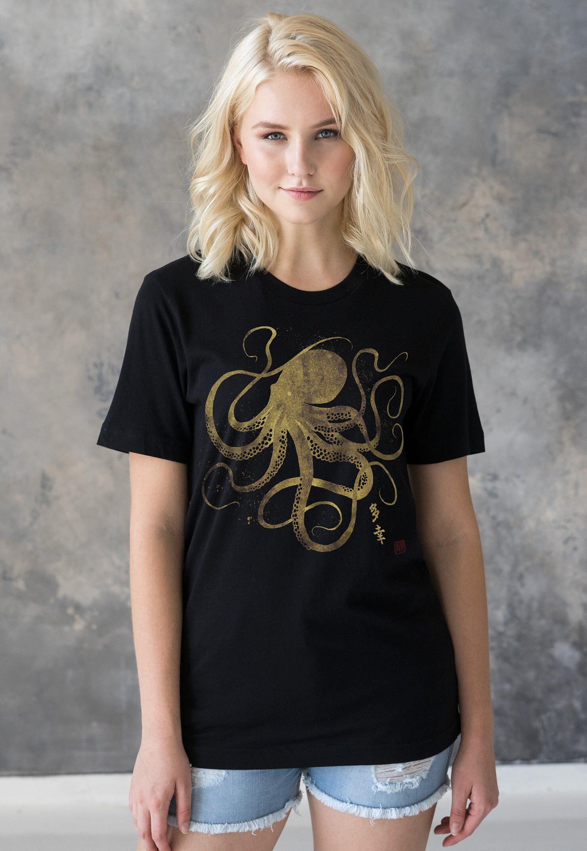 Octopus Japanese Calligraphy T Shirt Gyotaku Traditional Ukiyo-e Japan Anime Manga Gold Print Martial Arts Kawaii Womens Mens Printed Tee