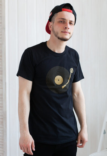 Turntable Minimalist T Shirt - LP Vinyl Record Player DJ Deck Decks Drum and Bass Junglist Breakbeat Mens Womens Screen Printed Graphic Tee